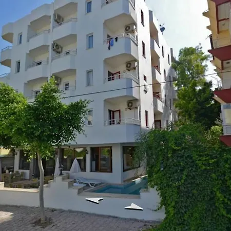 Lara Palace فندق 3*